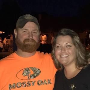 Meet your Posher, Whitney